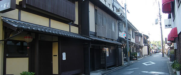Kamishichiken1