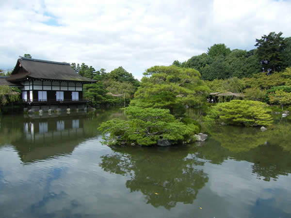 平安神宮神苑