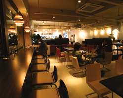 カフェ サロン店内1