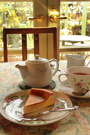 ベーグドチーズケーキと紅茶