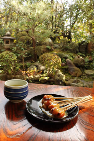 かざりやあぶり餅1