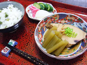 生ぶしと蕗の炊いたん